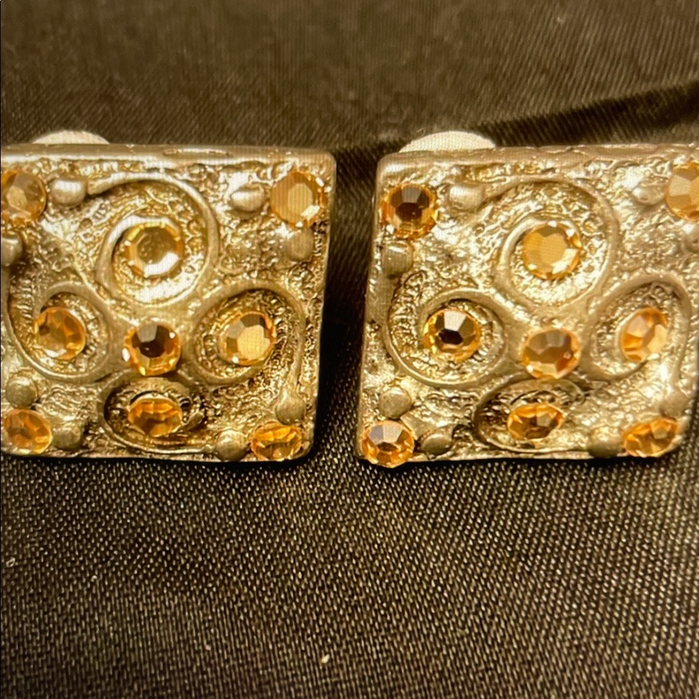 Vintage Style Square Earrings with Amber Accents